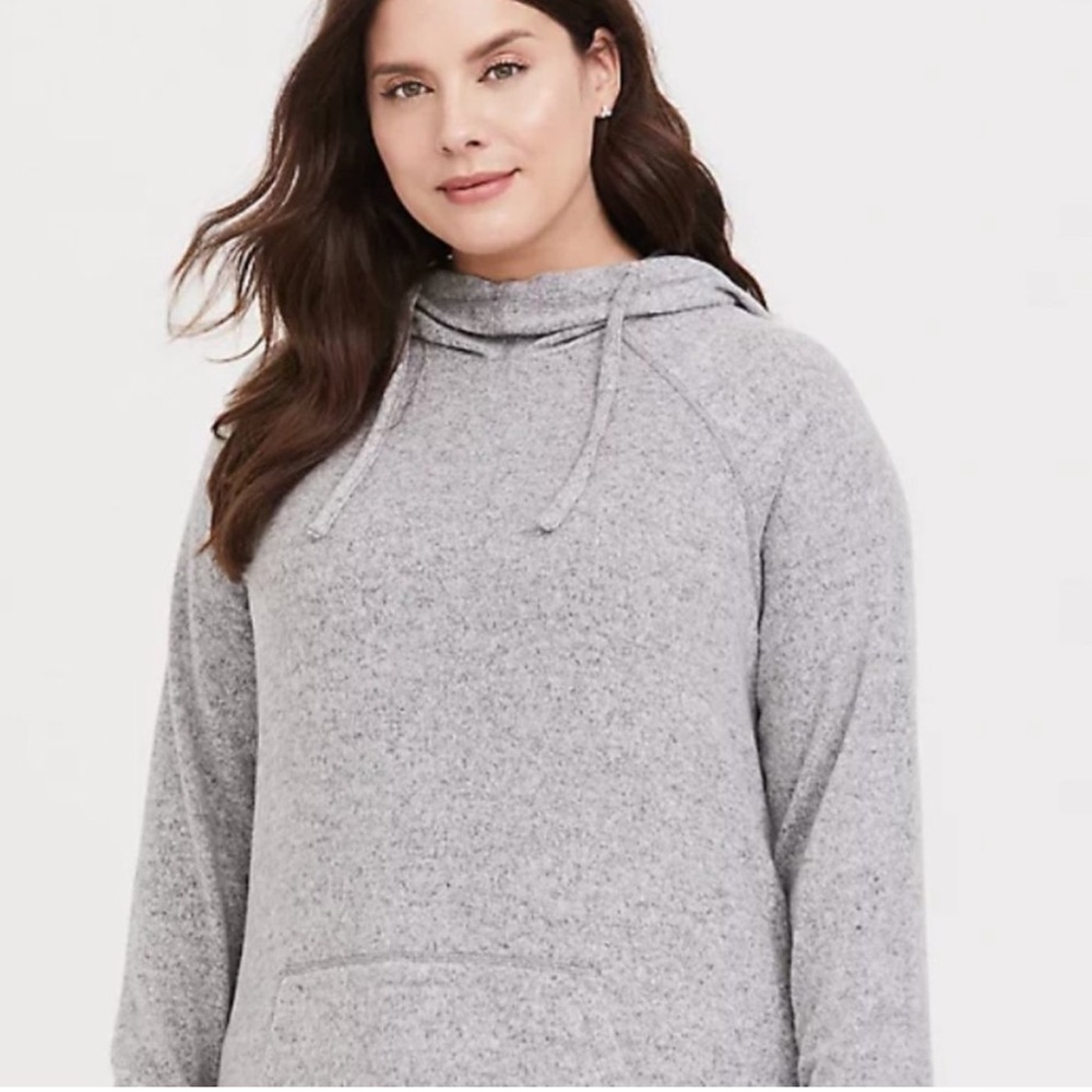 TORRID Classic Fit Super Soft Plush Hooded Tunic Sweatshirt